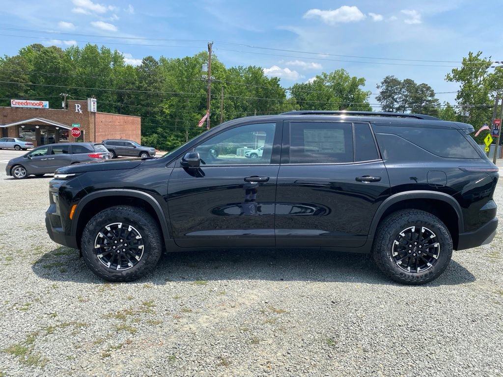 New 2026 Chevrolet Traverse Z71 w/ Enhanced Driving Package AWD/4WD image 6