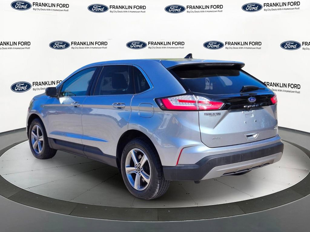 Certified 2022 Ford Edge SEL w/ Convenience Package AWD/4WD image 3