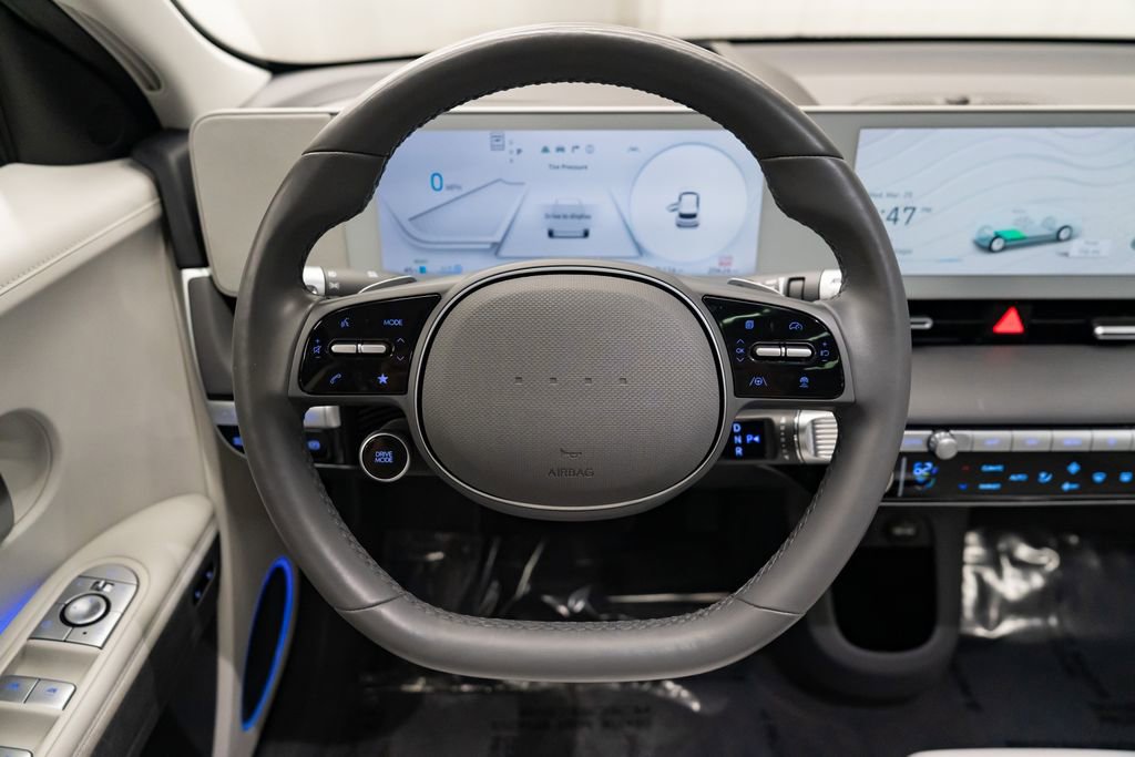 Used 2024 Hyundai Ioniq 5 Limited image 14