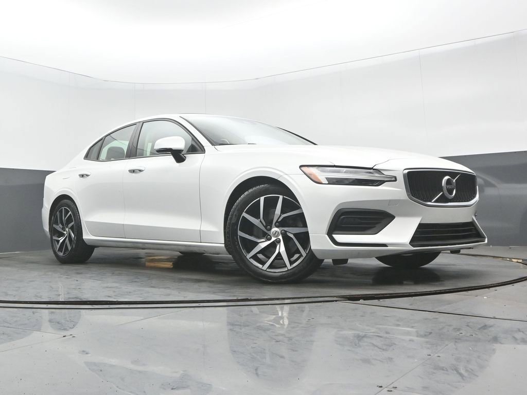 Used 2019 Volvo S60 T5 Momentum w/ Premium Package FWD image 28