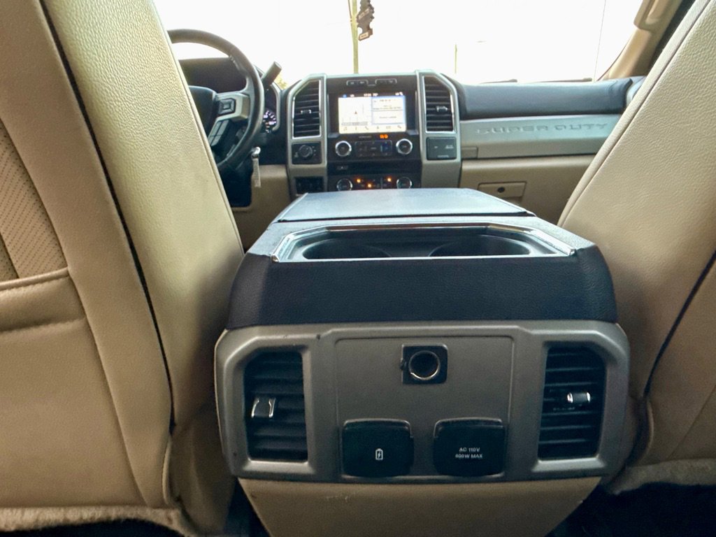 Used 2018 Ford F250 Lariat w/ Chrome Package image 18