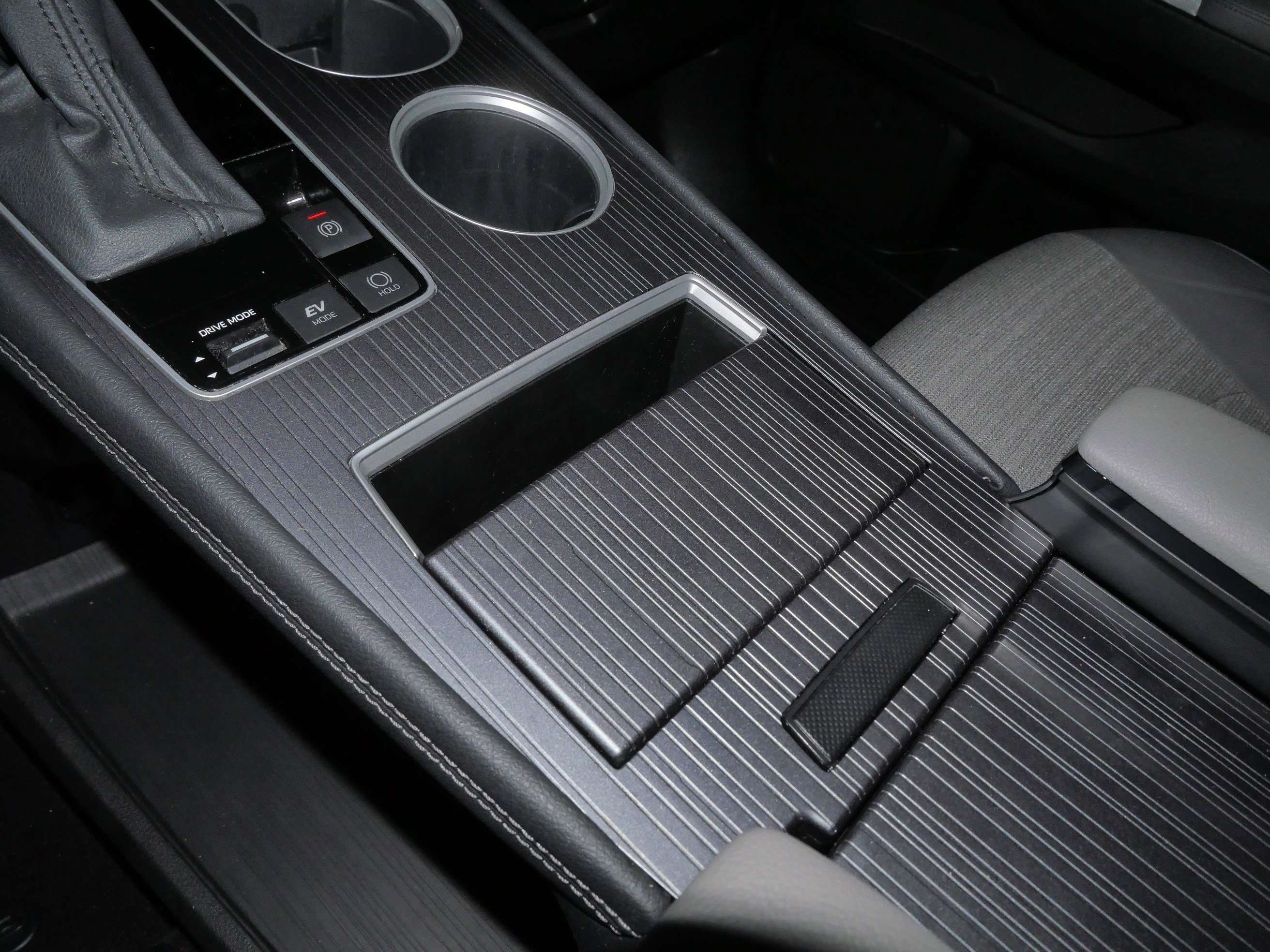 Certified 2025 Toyota Sienna LE image 26