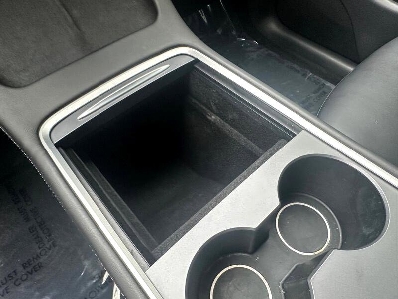 Used 2023 Tesla Model Y Long Range image 27