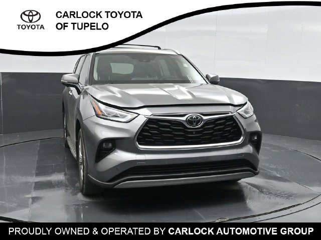 Used 2025 Toyota Highlander Platinum AWD/4WD image 7