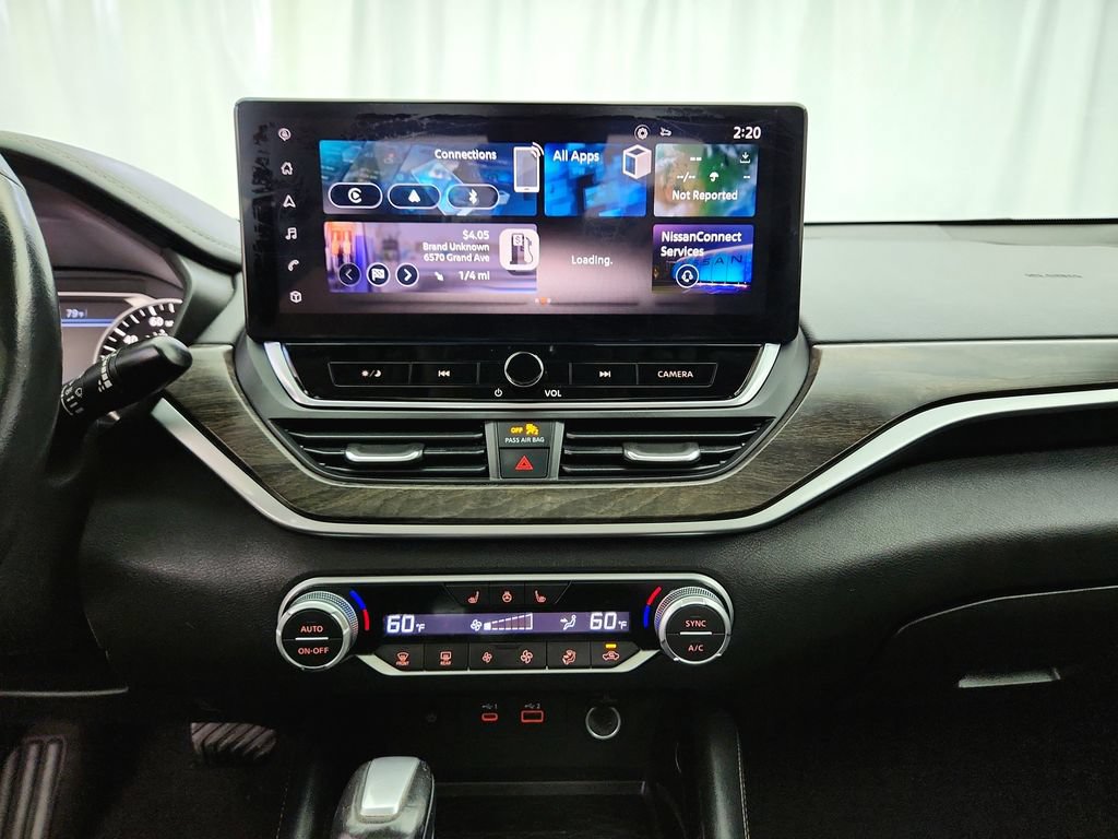 Used 2023 Nissan Altima 2.5 SL FWD image 16