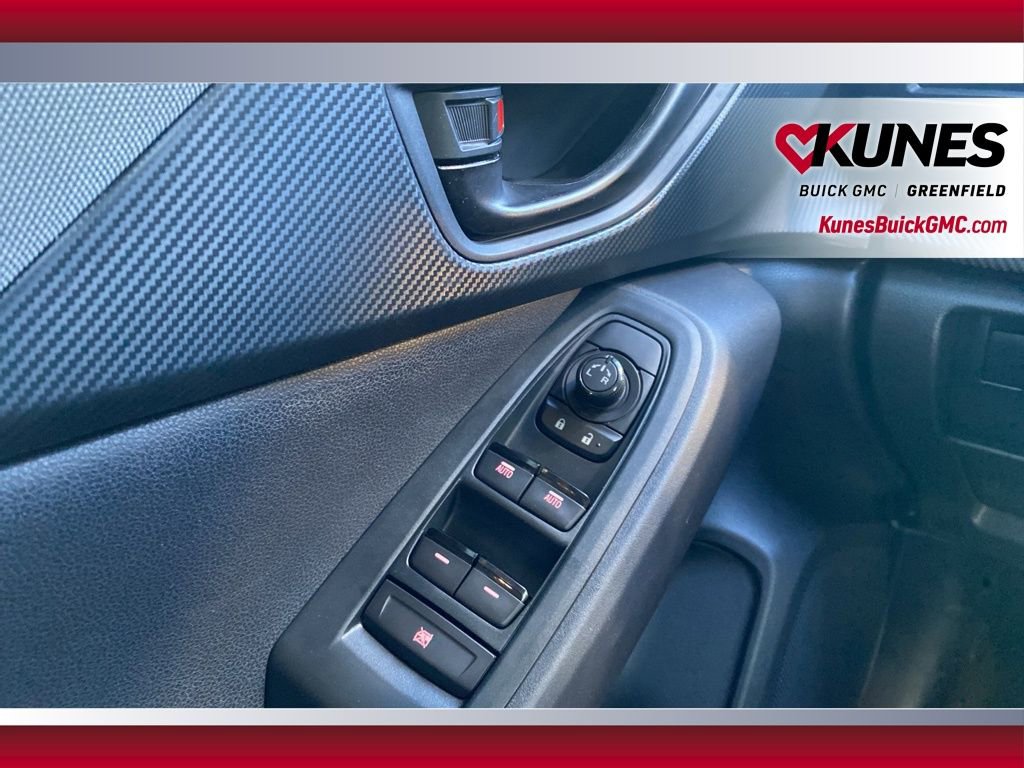 Used 2024 Subaru Crosstrek 2.0i image 30