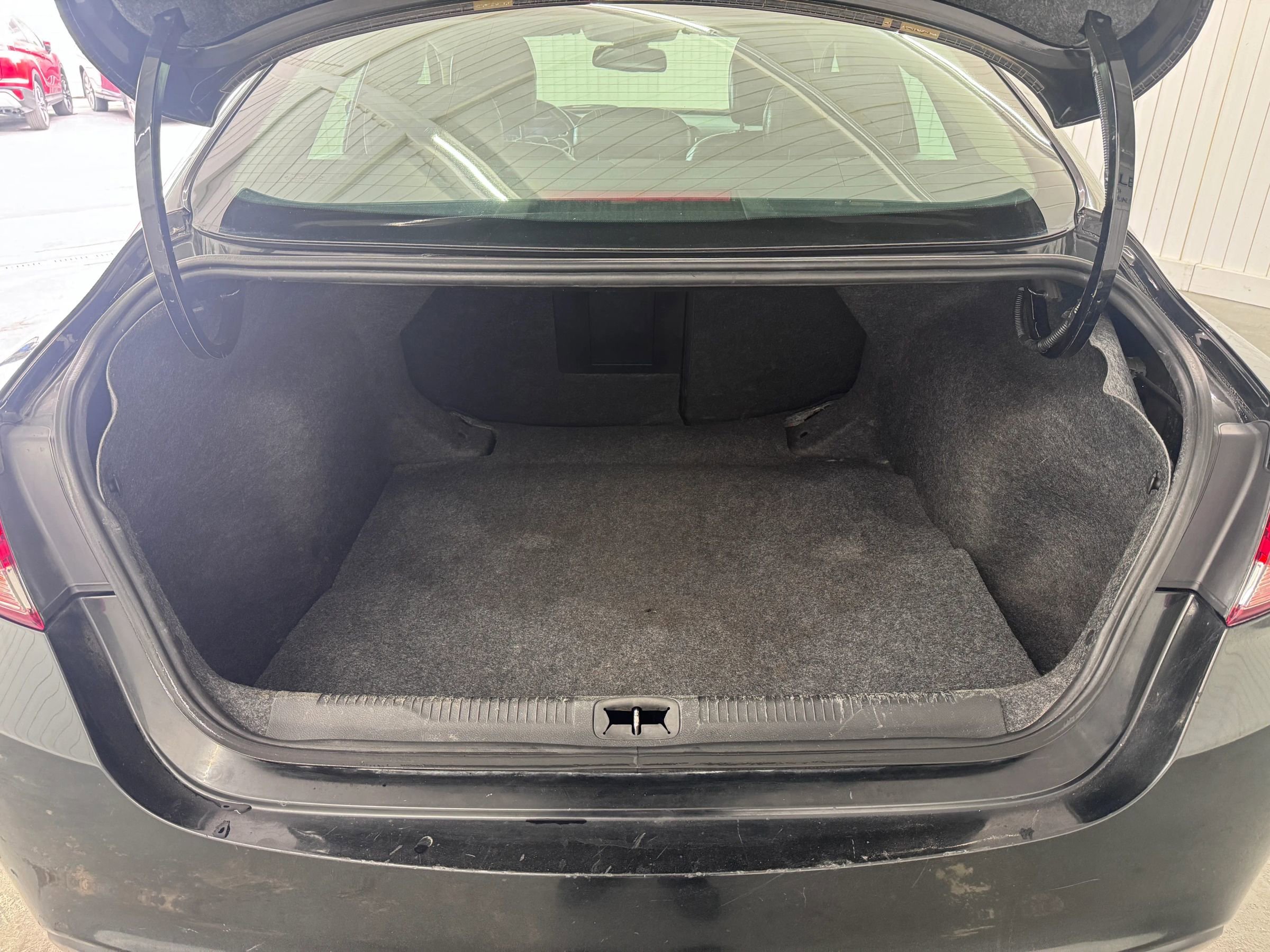 Used 2015 Chrysler 200 C image 13