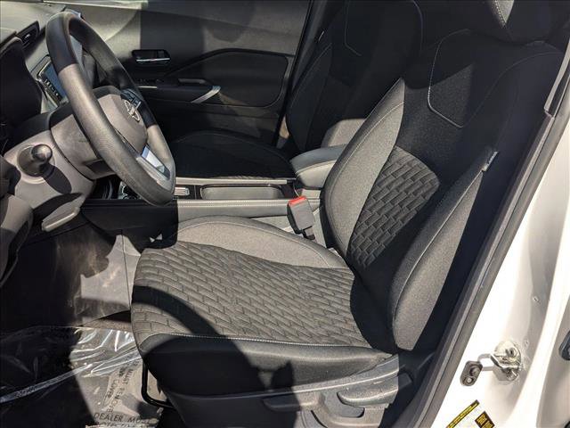Certified 2023 Nissan Kicks SV image 15
