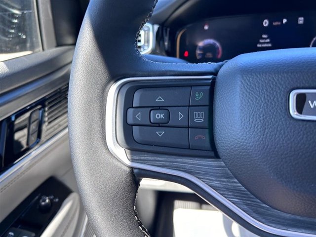 Used 2024 Jeep Wagoneer Series II w/ Convenience Group I image 17