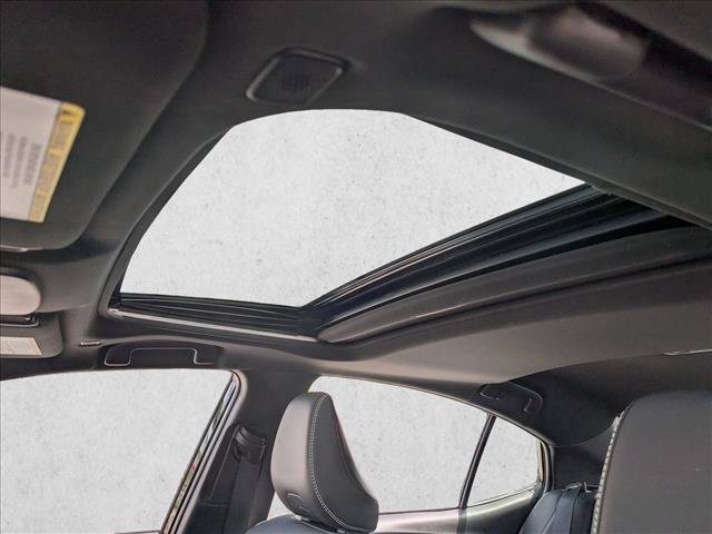 Used 2025 Toyota Camry SE FWD image 15