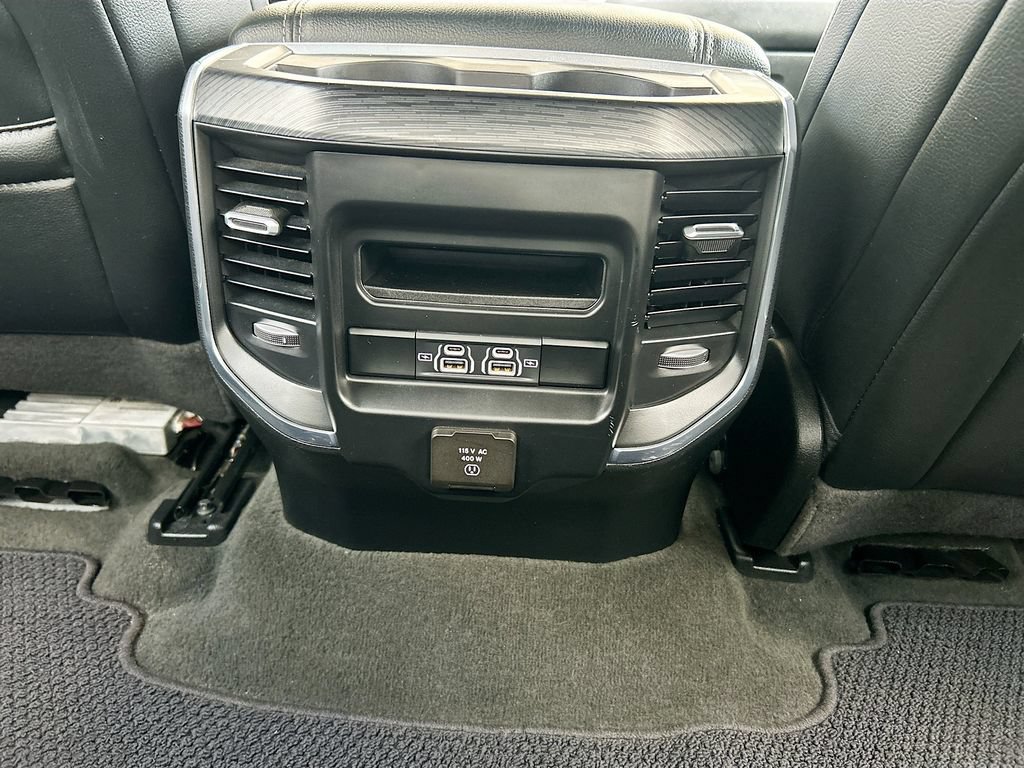Used 2024 RAM 1500 Laramie AWD/4WD image 19