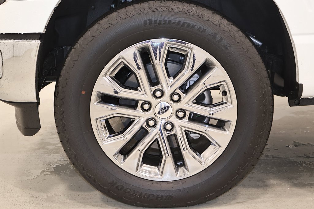 New 2025 Ford F150 Lariat w/ Equipment Group 502A High image 37