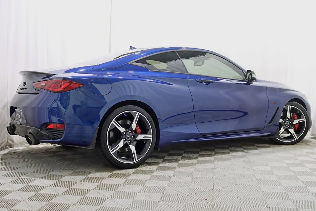 Used 2019 INFINITI Q60 Red Sport 400 w/ Proactive Package AWD/4WD image 8