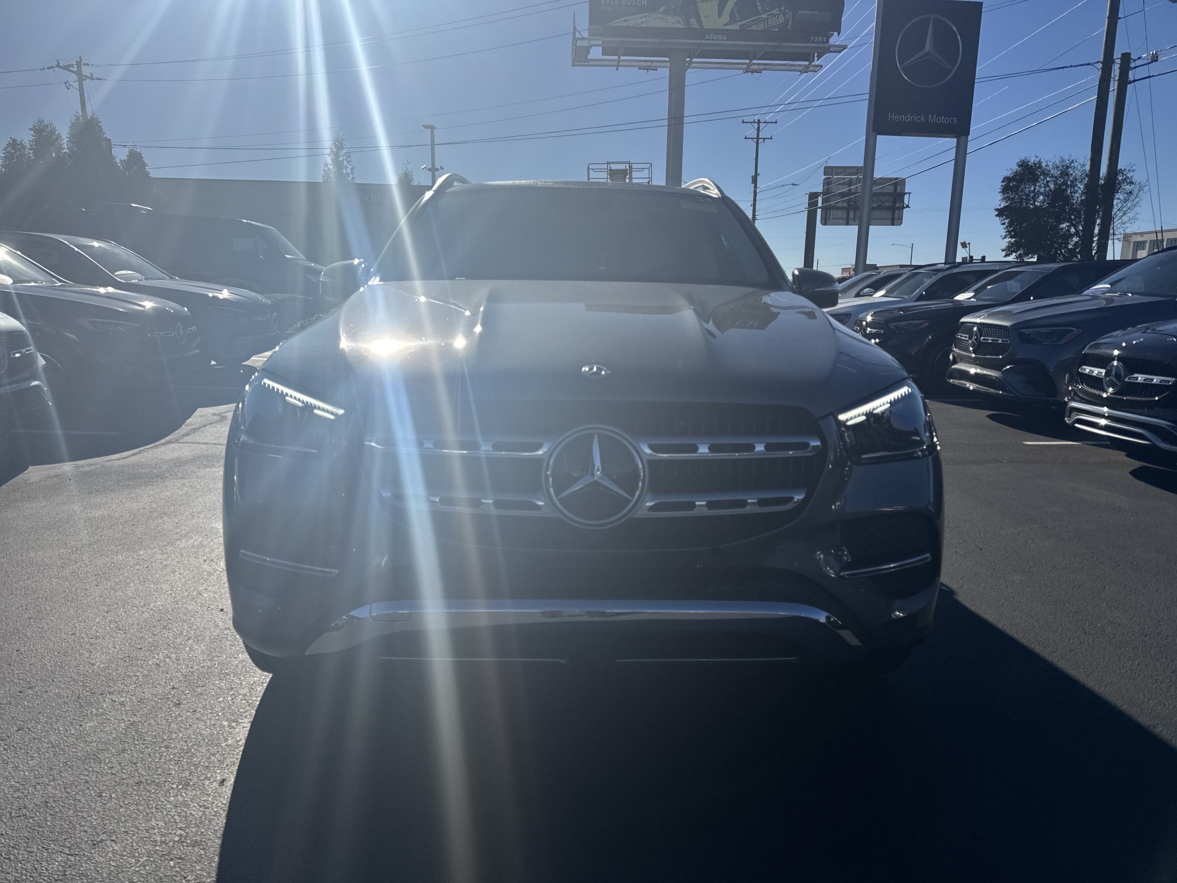 Used 2026 Mercedes-Benz GLE 350 4MATIC image 3