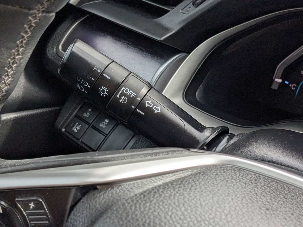 Used 2017 Honda Civic Touring image 25