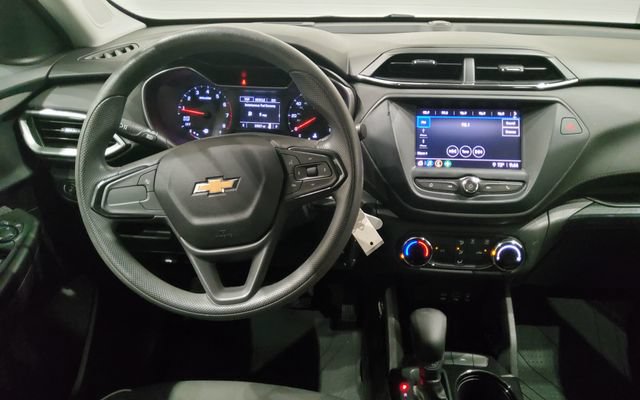 Used 2021 Chevrolet TrailBlazer LS FWD image 22