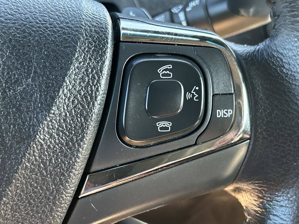 Used 2015 Toyota Avalon XLE FWD image 28