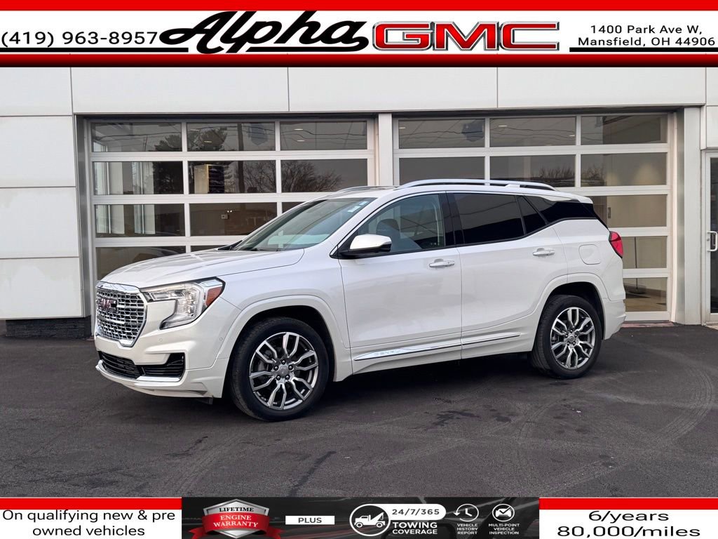 Used 2024 GMC Terrain Denali w/ Denali Premium Package
