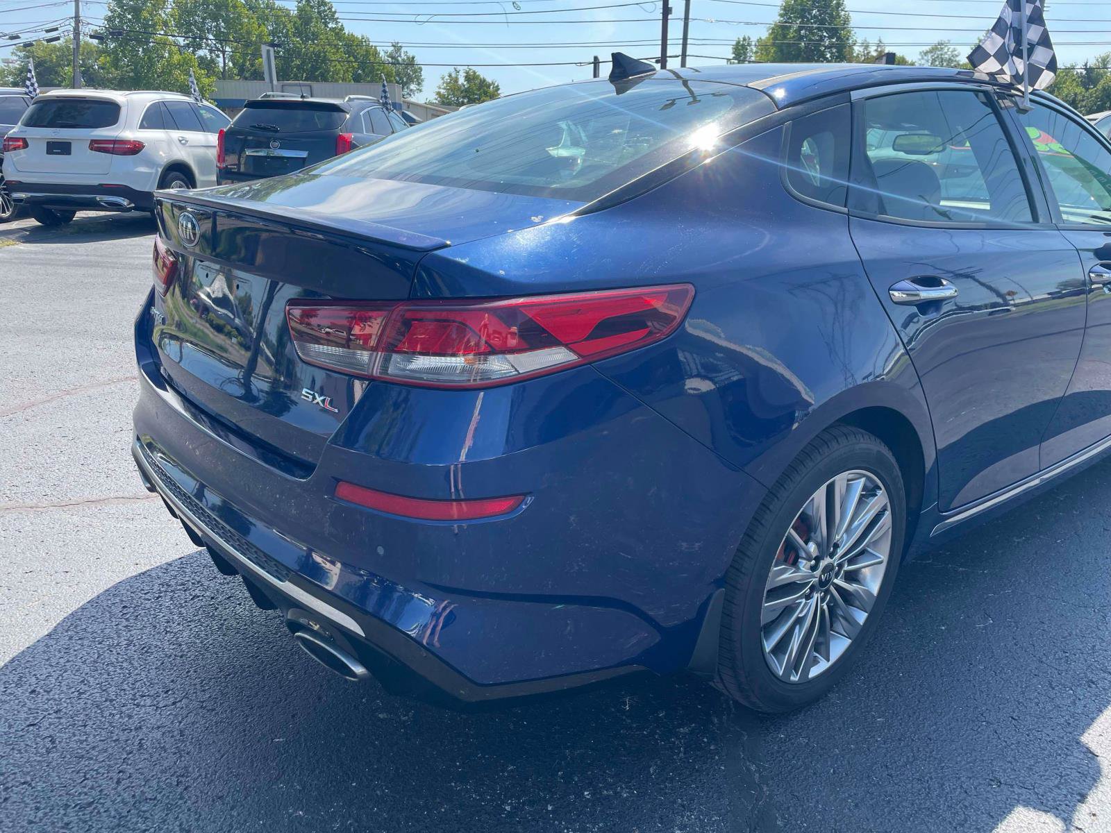 Used 2019 Kia Optima SX w/ SX Limited (Black) Package FWD image 9