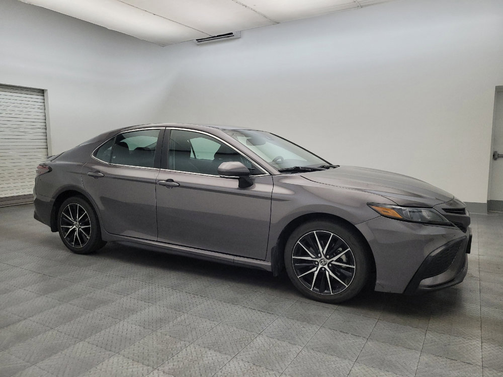 Used 2023 Toyota Camry SE image 11