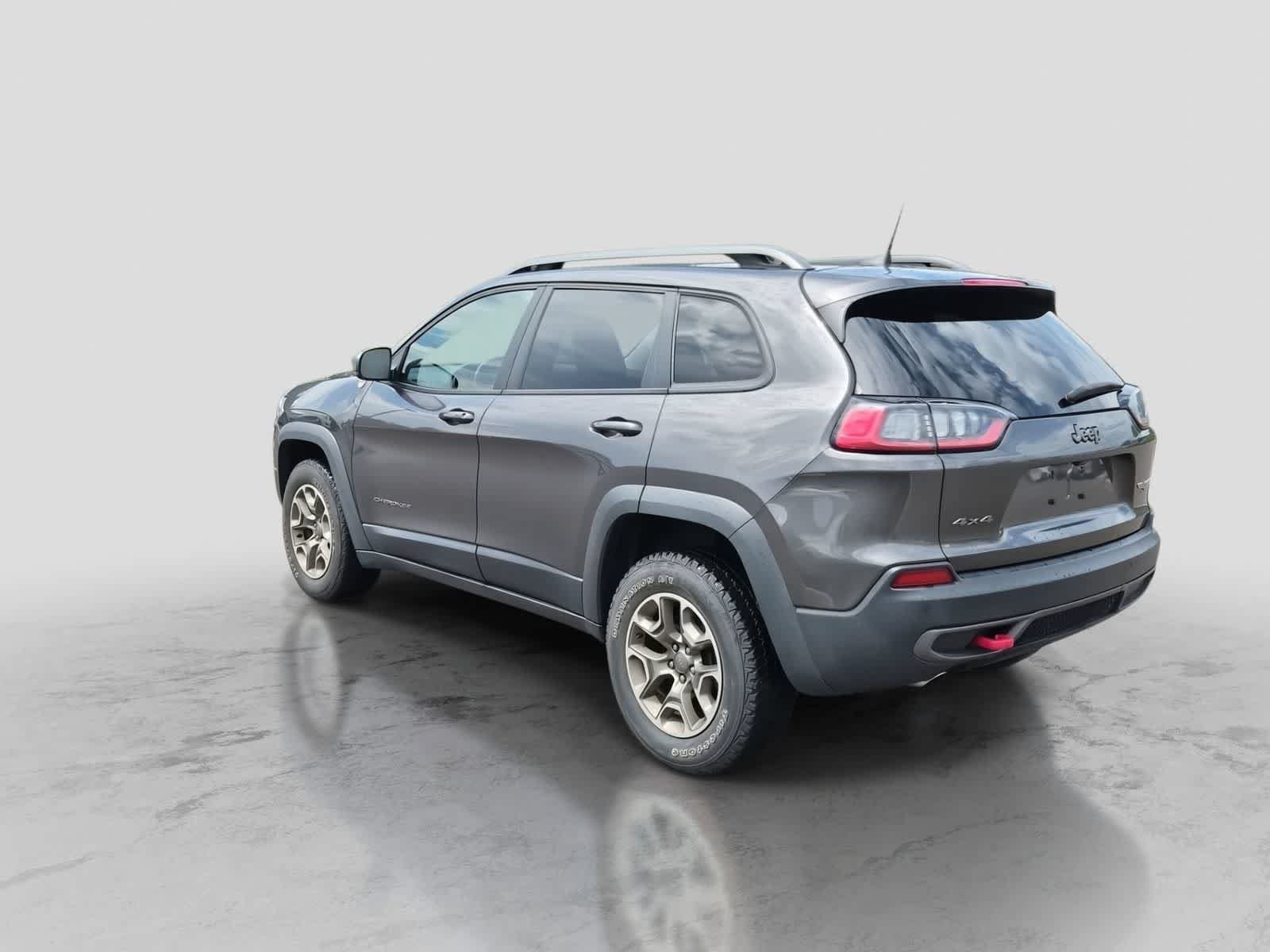 Used 2020 Jeep Cherokee Trailhawk w/ Cold Weather Group AWD/4WD image 6