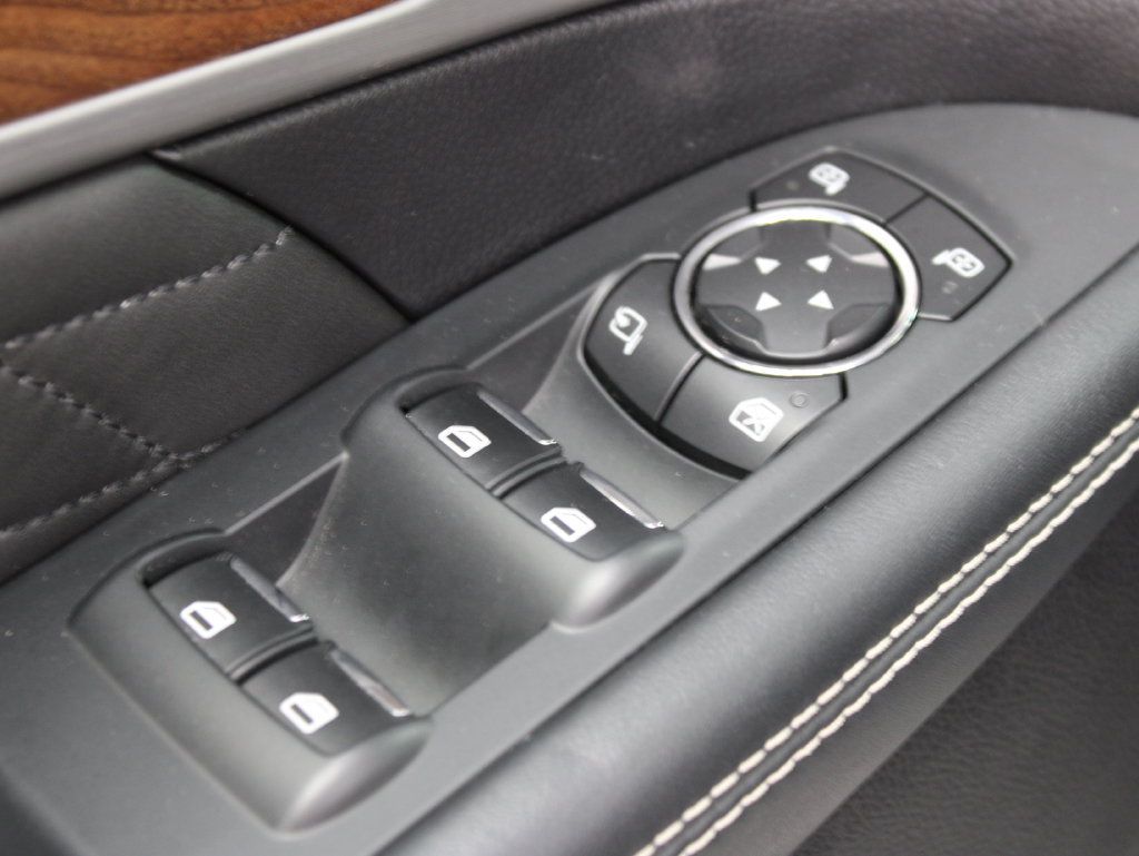 Used 2016 Ford Explorer Platinum AWD/4WD image 67