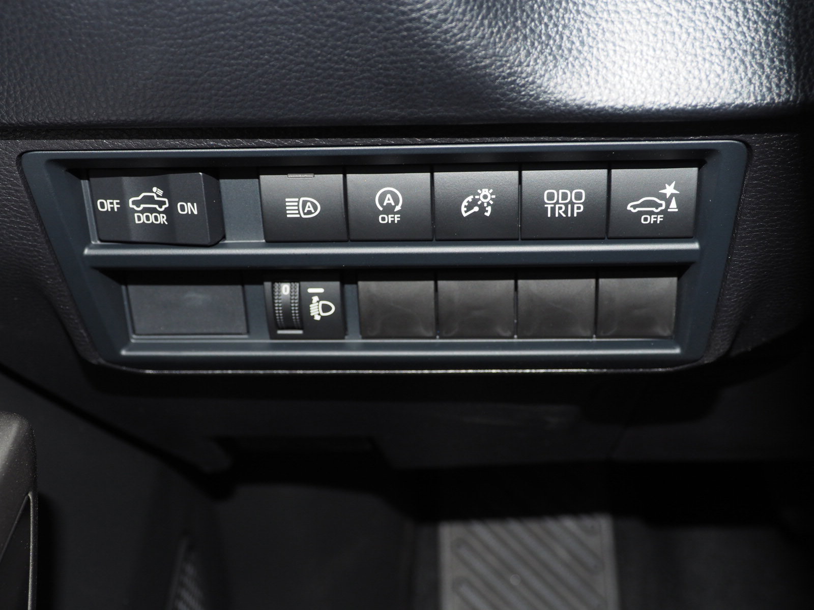 New 2026 Toyota Tundra SR5 w/ SR5 Convenience Package image 22