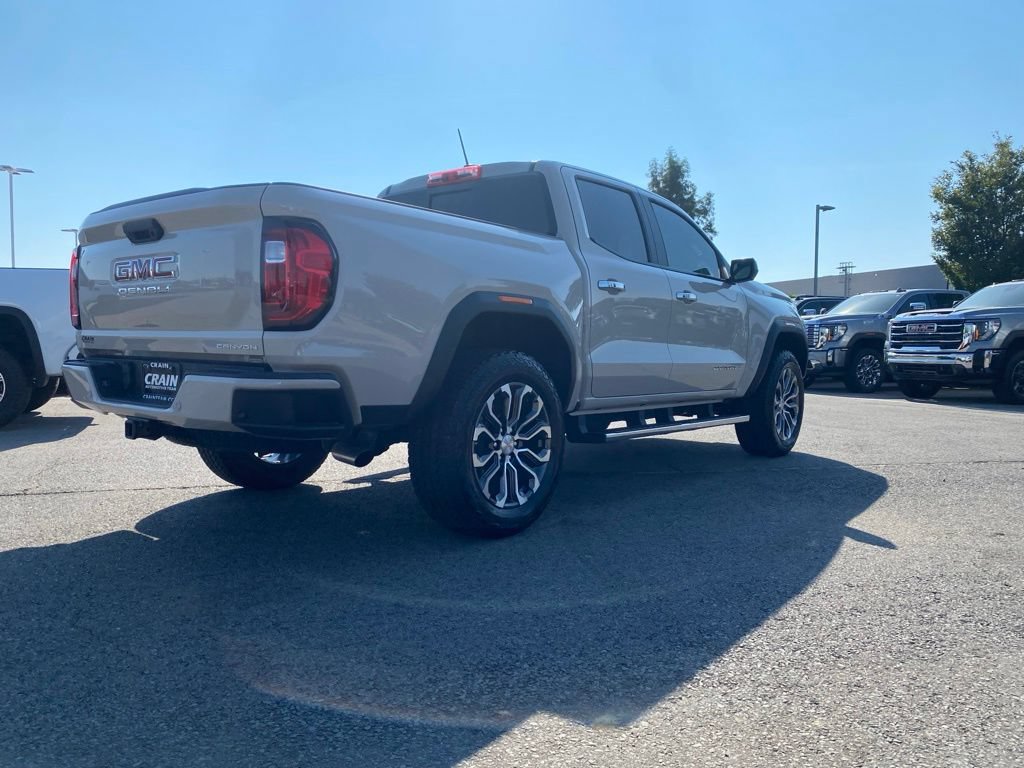 Used 2026 GMC Canyon Denali AWD/4WD image 7