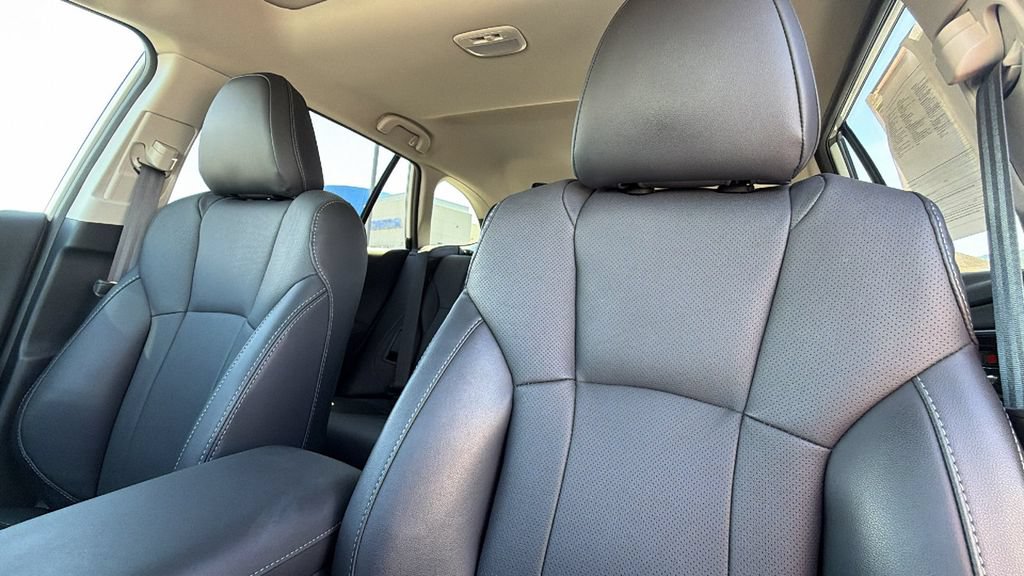 Certified 2025 Subaru Outback Limited AWD/4WD image 11