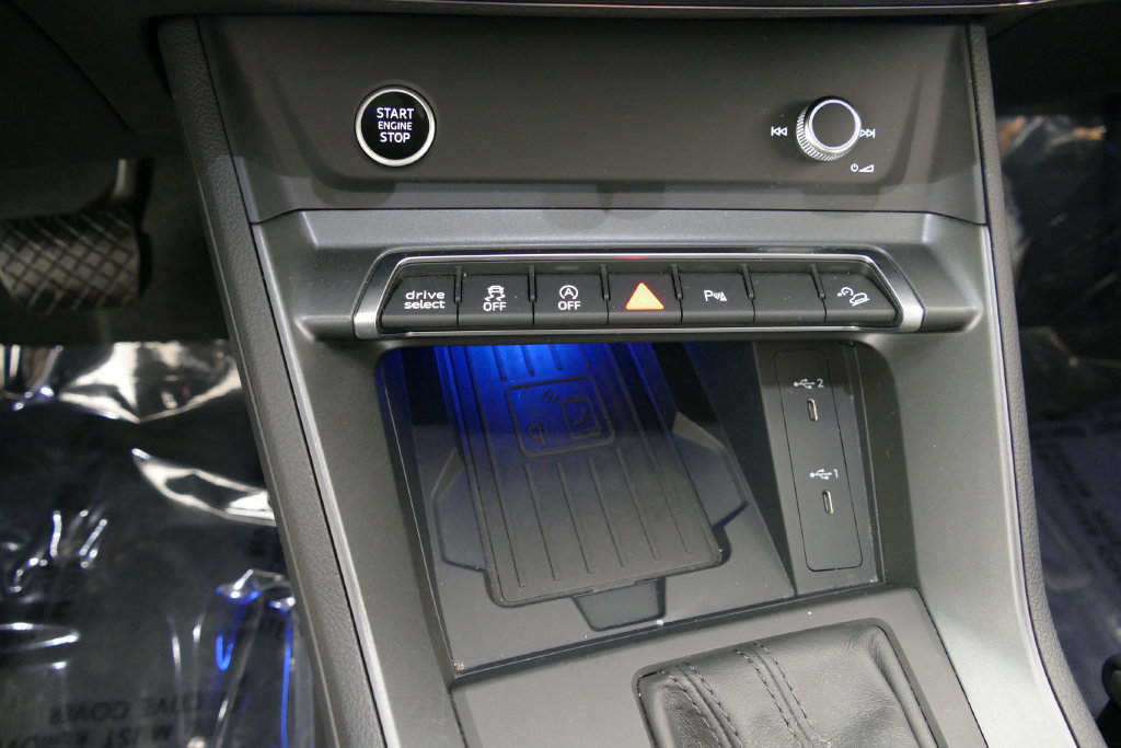Used 2024 Audi Q3 2.0T Premium Plus AWD/4WD image 22