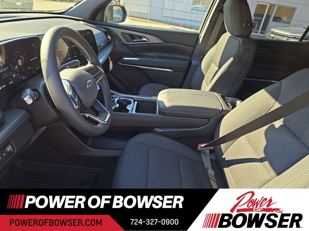 New 2026 Chevrolet Traverse LT w/ Midnight/Sport Edition image 4