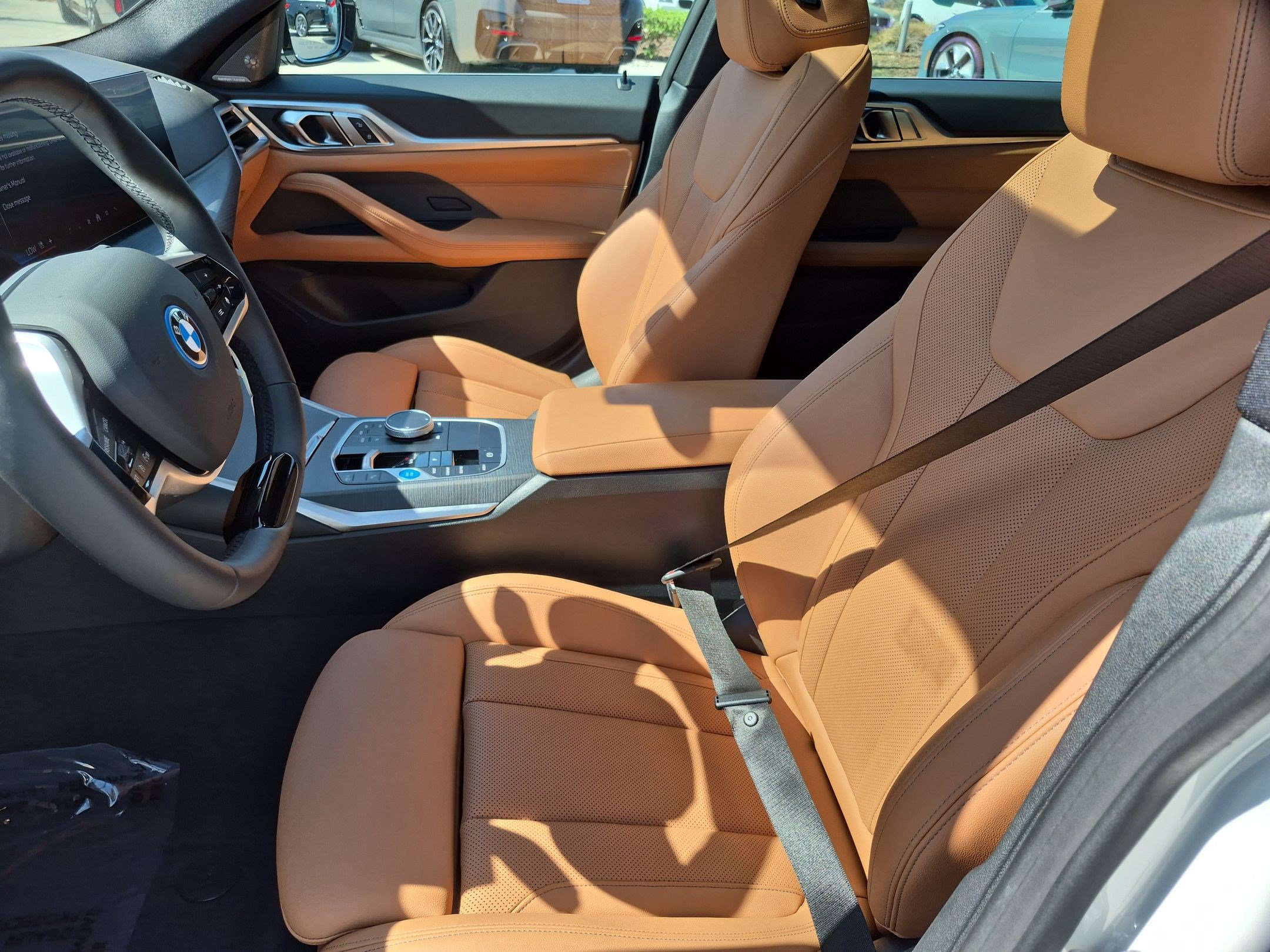 Certified 2025 BMW i4 eDrive40 w/ M Sport Package RWD image 16