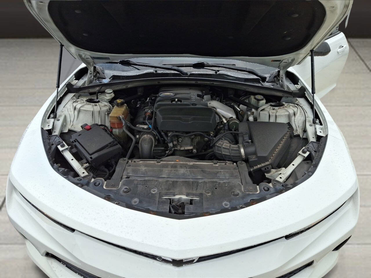 Used 2017 Chevrolet Camaro LT image 5
