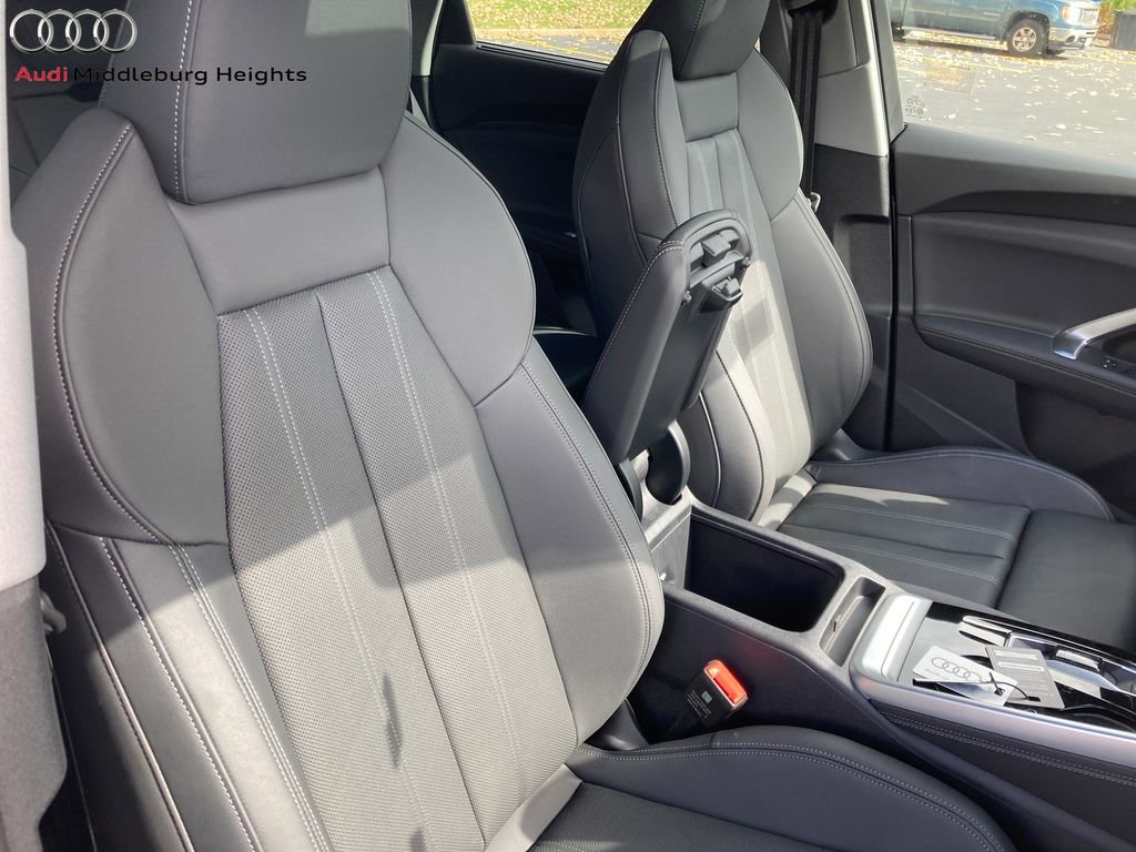 New 2025 Audi Q5 Premium Plus image 36