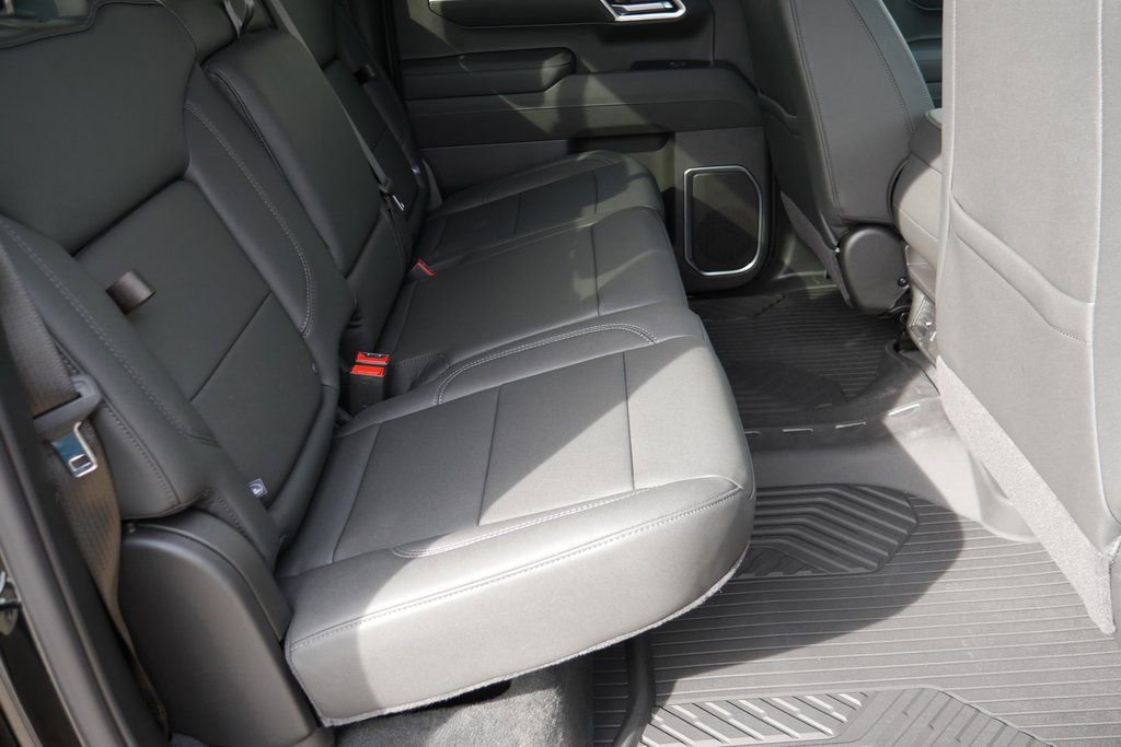 New 2026 Chevrolet Silverado 1500 LT w/ Z71 Off-Road Package image 24