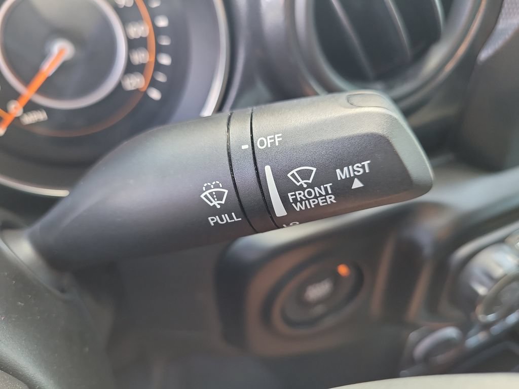 Used 2022 Jeep Gladiator Sport AWD/4WD image 31
