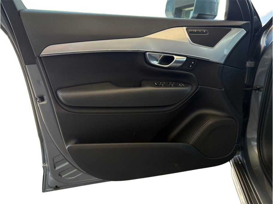 Used 2018 Volvo XC90 T5 Momentum w/ Convenience Package AWD/4WD image 20