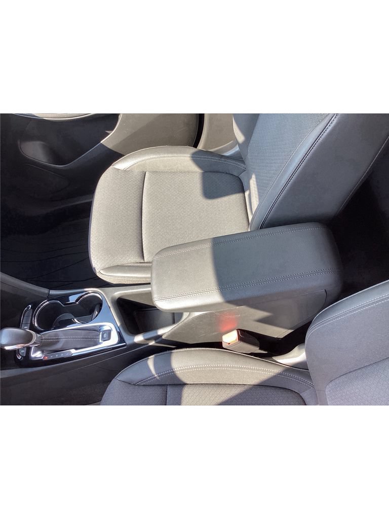 Used 2023 Buick Encore GX Select w/ Sport Touring Package AWD/4WD image 17