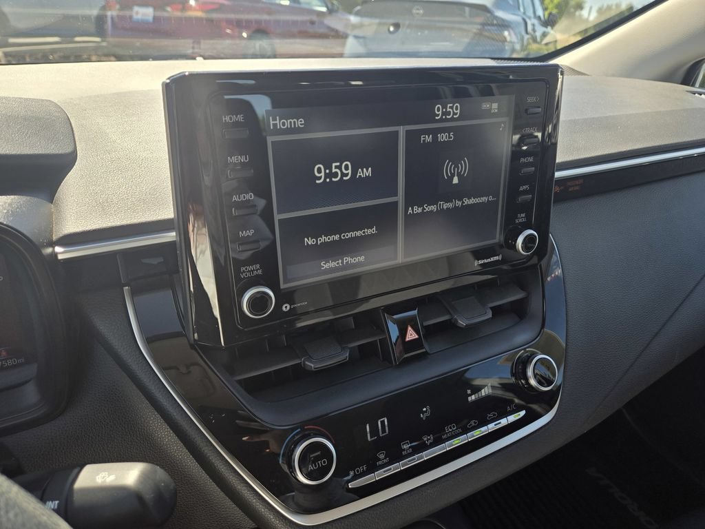 Used 2022 Toyota Corolla LE FWD image 16