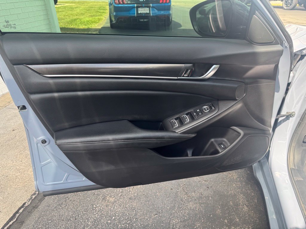 Used 2022 Honda Accord Sport image 13