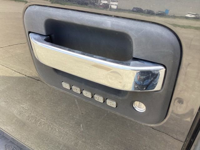 Used 2013 Ford F150 XLT w/ Luxury Equipment Group image 15