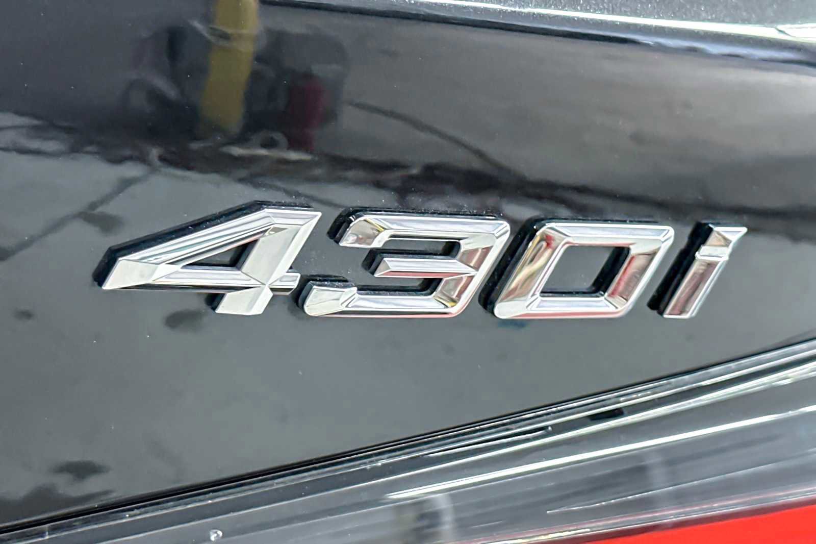 Used 2023 BMW 430i Coupe w/ Convenience Package image 27
