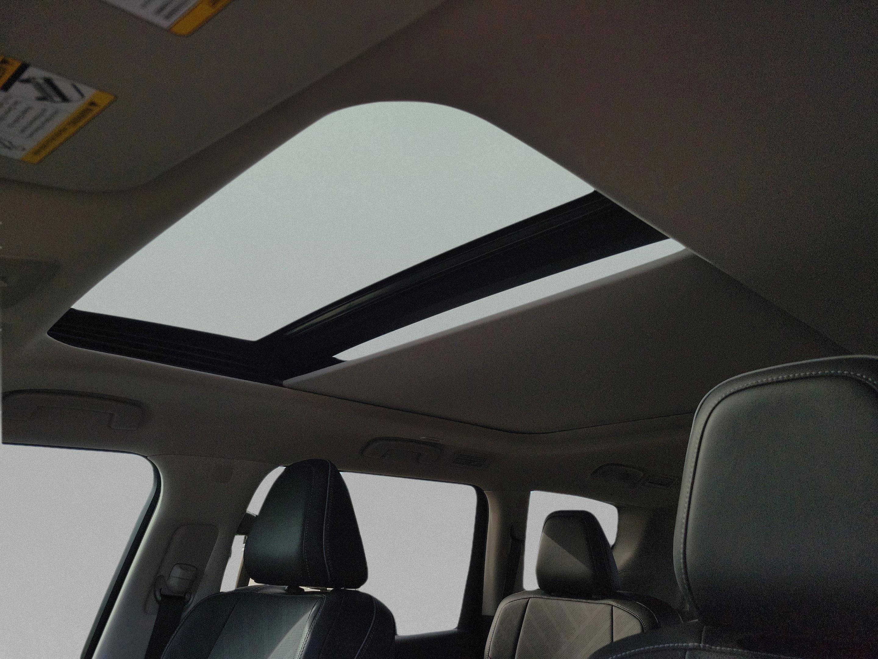 Used 2025 INFINITI QX80 Luxe image 16