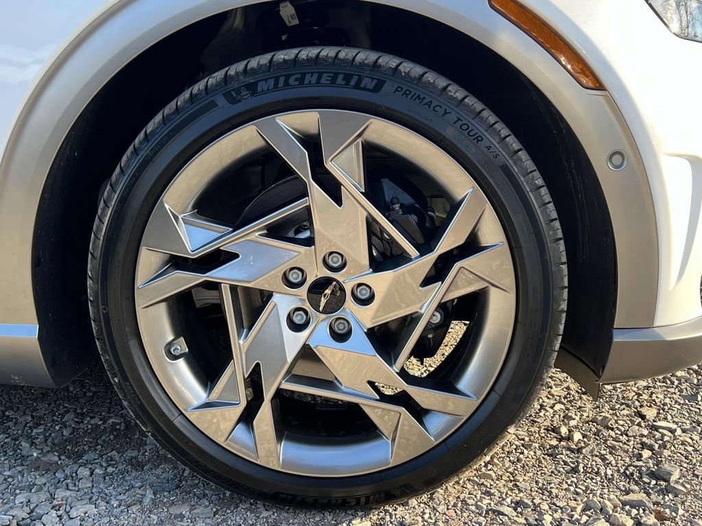 New 2024 Genesis GV60 Performance image 8