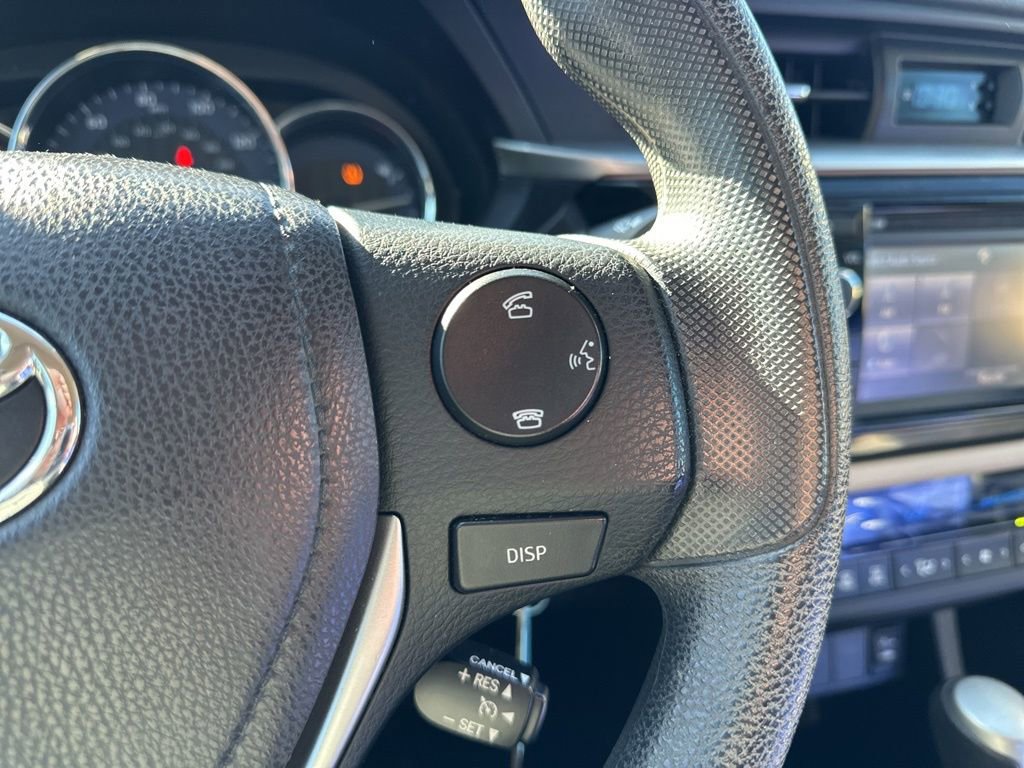 Used 2014 Toyota Corolla LE image 21
