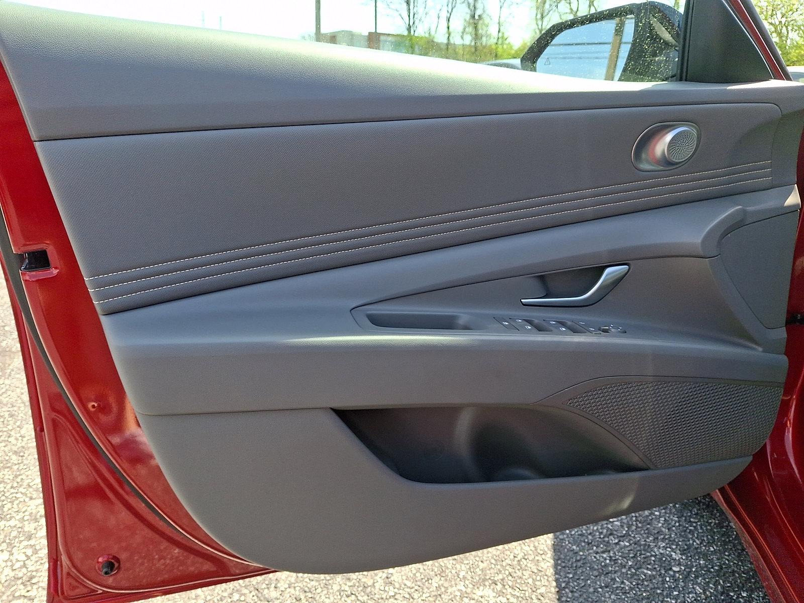 Certified 2025 Hyundai Elantra Sport FWD image 12