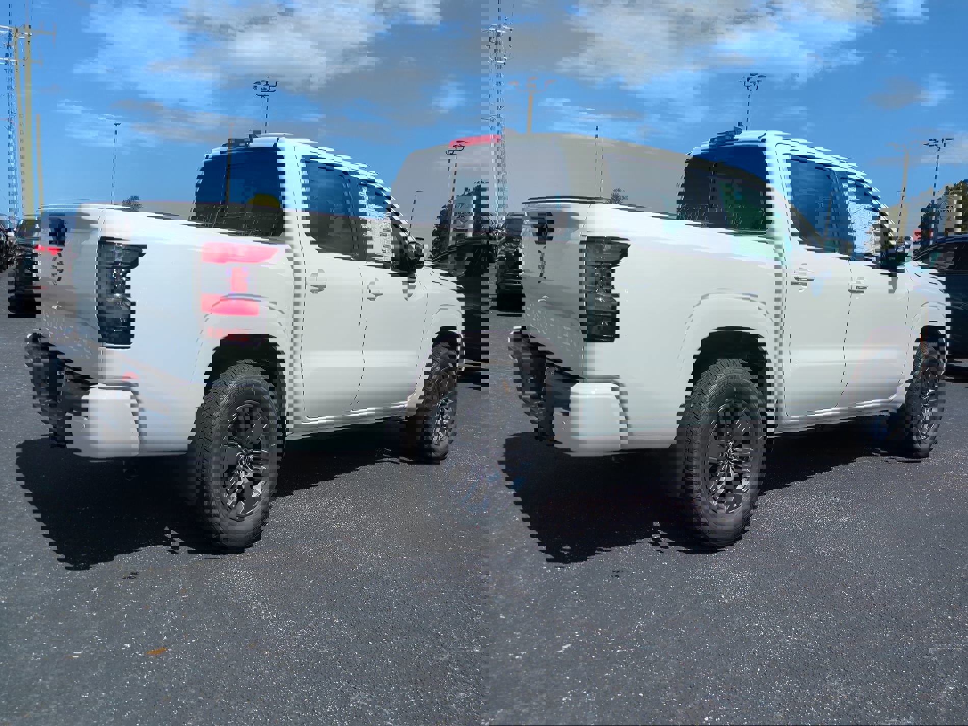 New 2026 Nissan Frontier SV w/ SV Convenience Package image 4