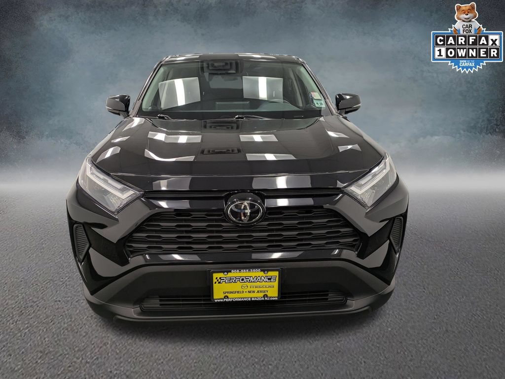 Used 2023 Toyota RAV4 LE AWD/4WD image 2