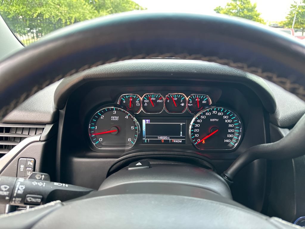 Used 2015 Chevrolet Tahoe LTZ RWD image 21