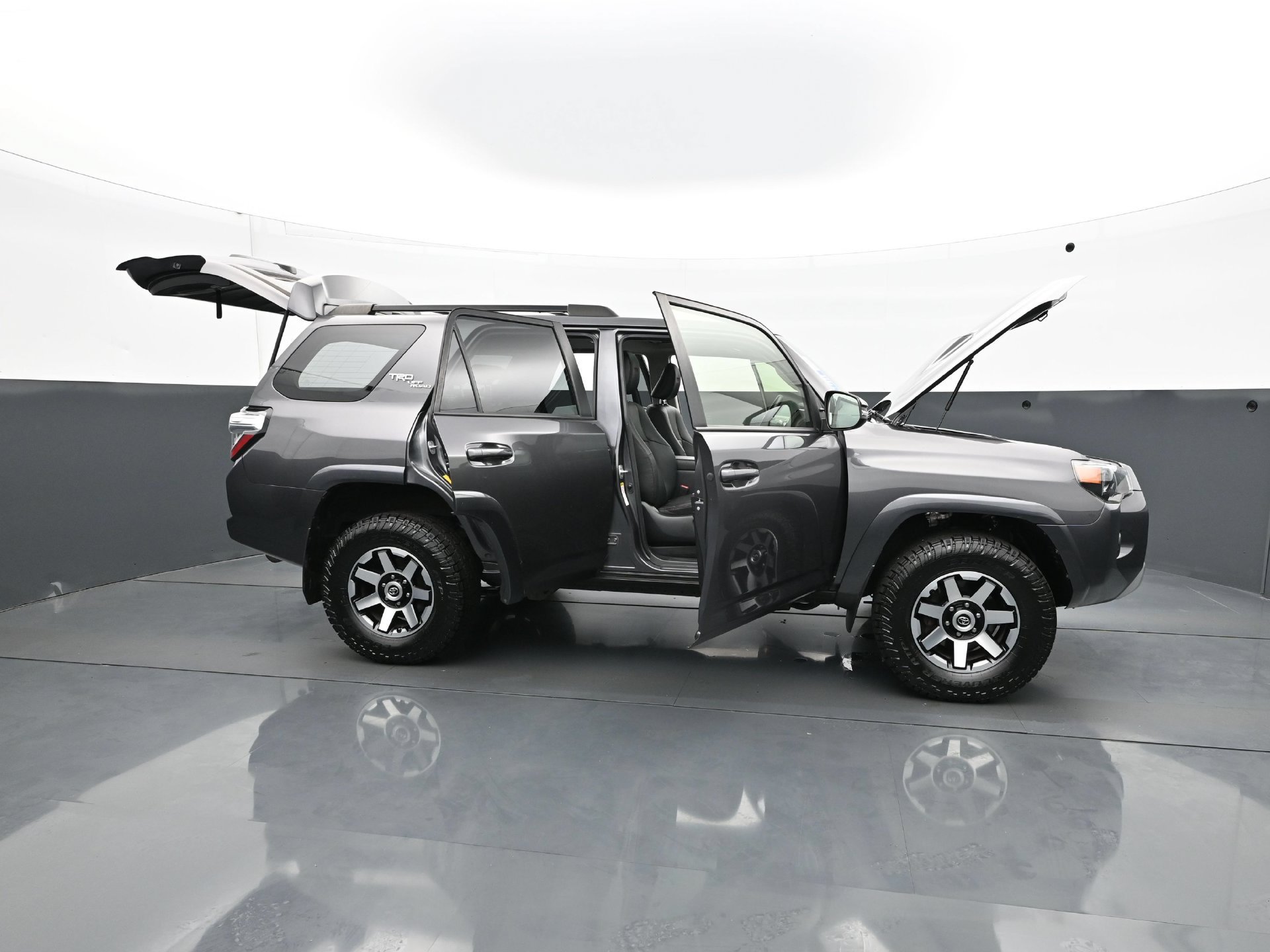 Used 2019 Toyota 4Runner TRD Off-Road Premium AWD/4WD image 38